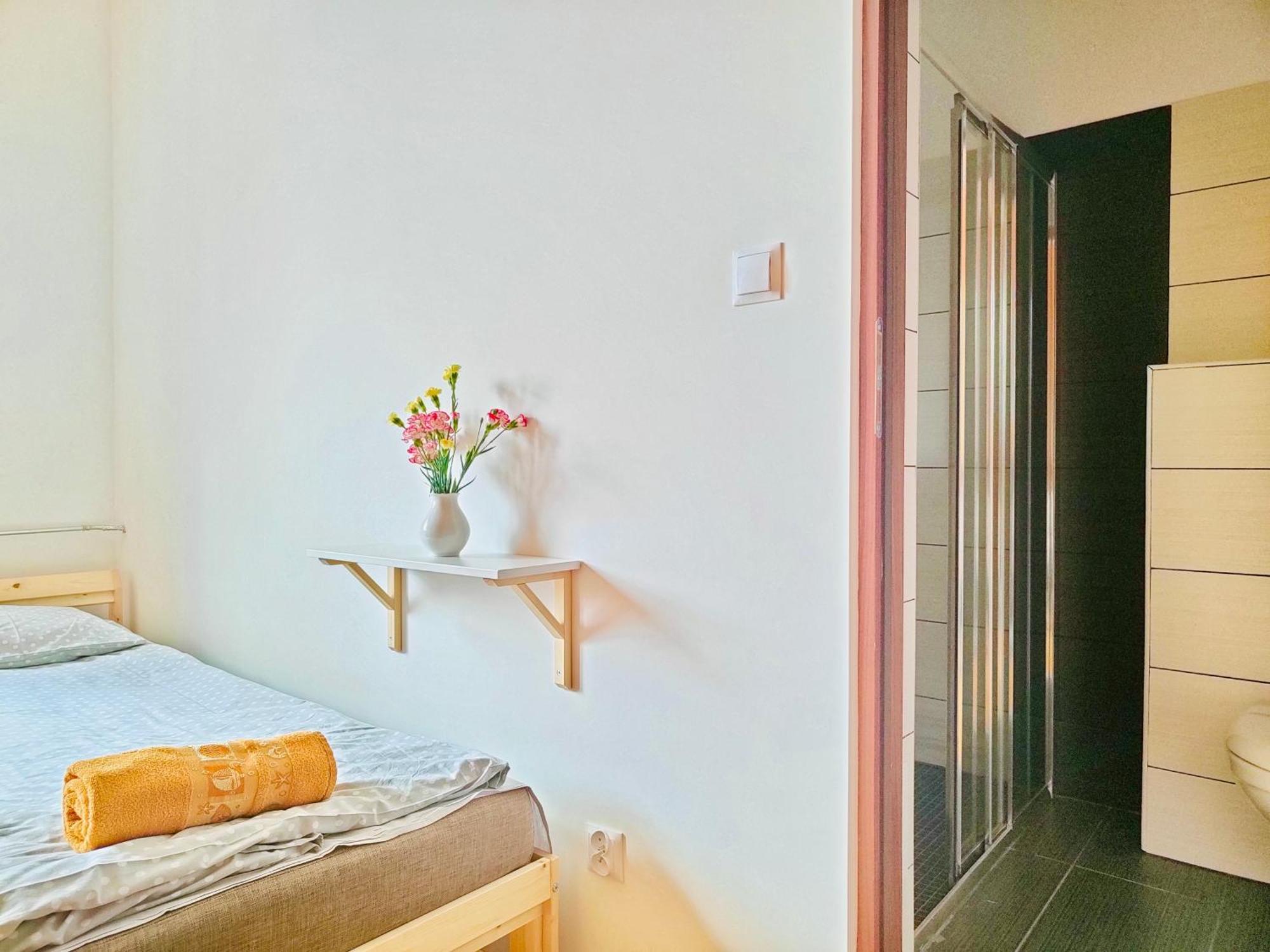 Dom Bez Scian Hotel Gubin Exterior photo